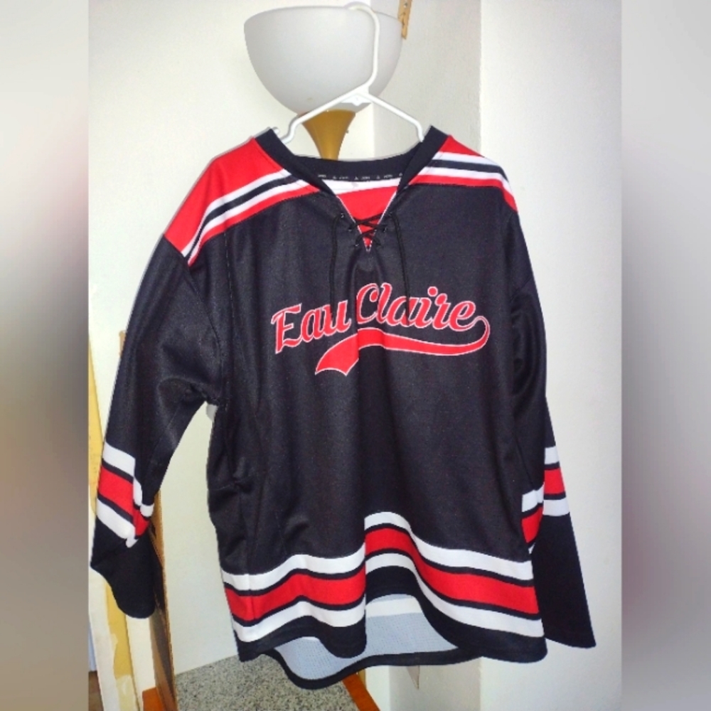 Eau Claire Mustangs Blue Red #24 Carlson Hockey Jersey Adult Men's Sz XL By JOG.
